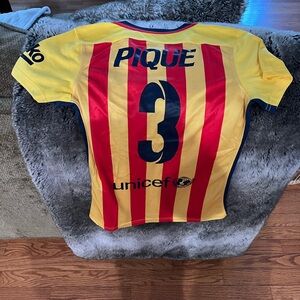 NWT Women Barcelona Soccer Team Jersey